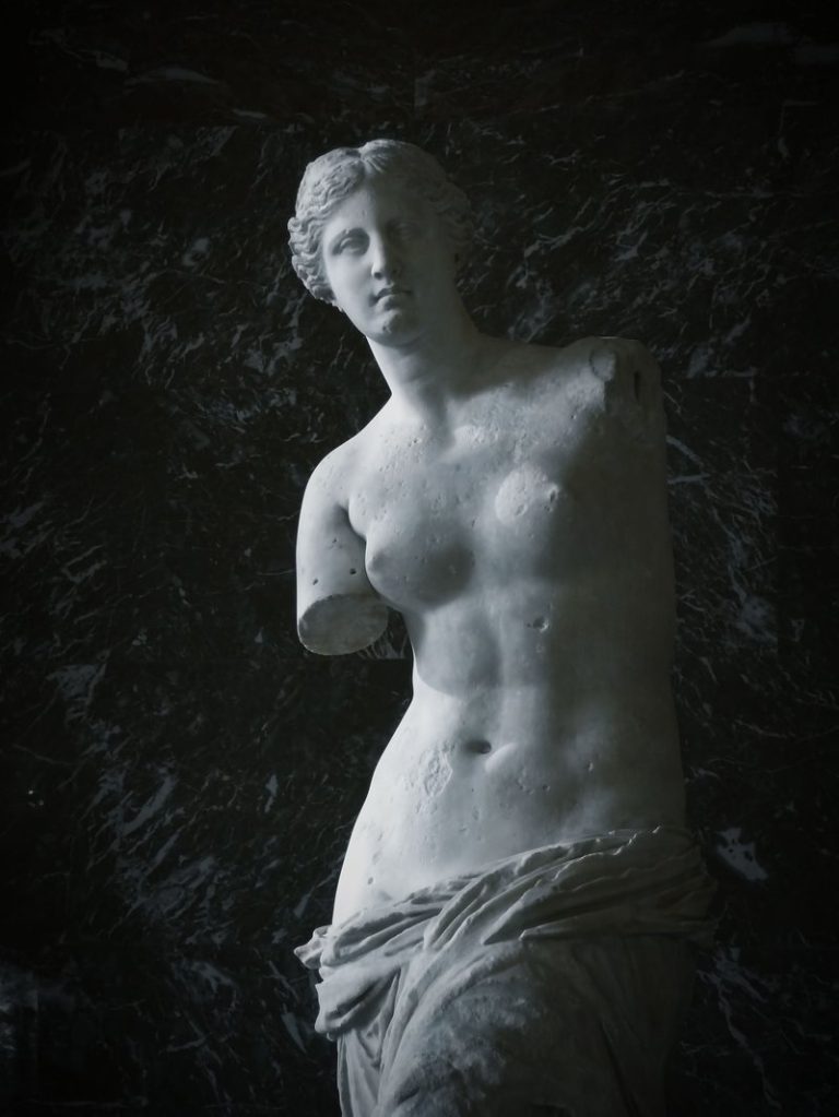 Une première impression qui surprend
